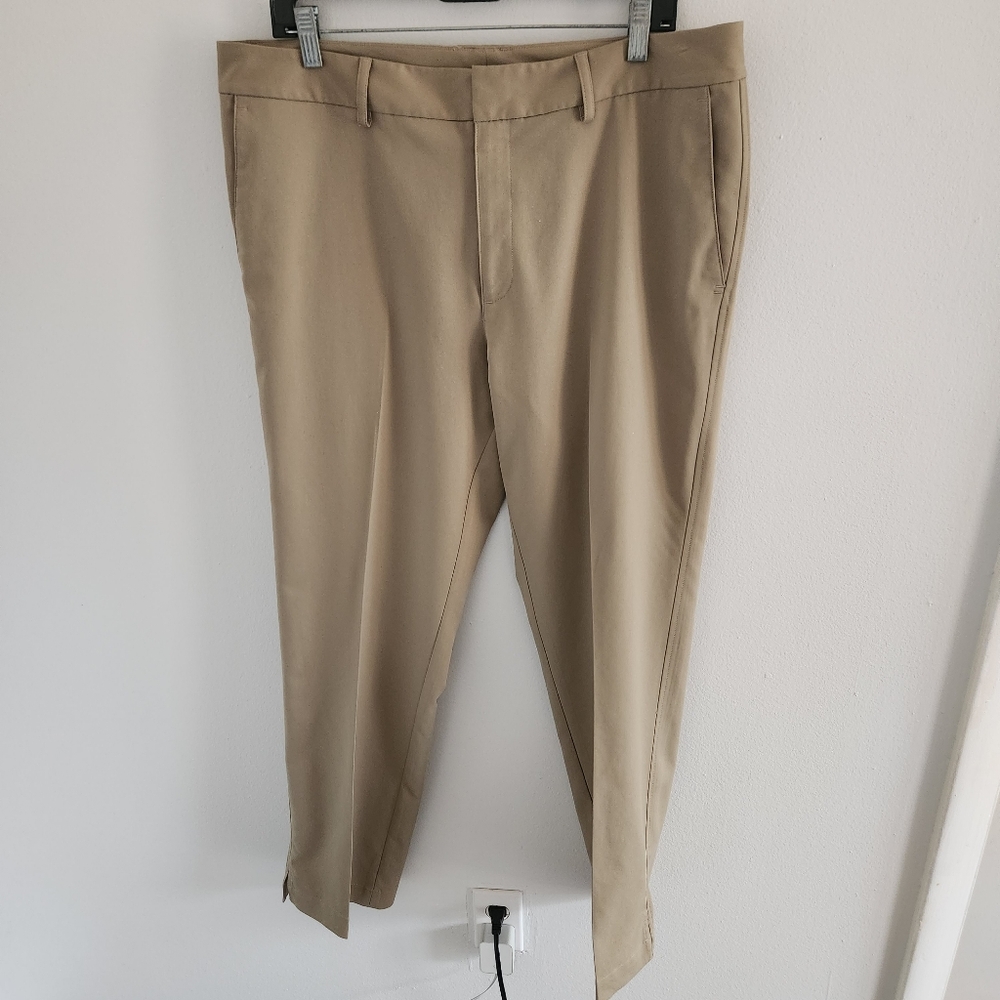 Under Armour Straight Leg Lightweight Outdoor Golf Pants Tan Khaki Men's 34x30